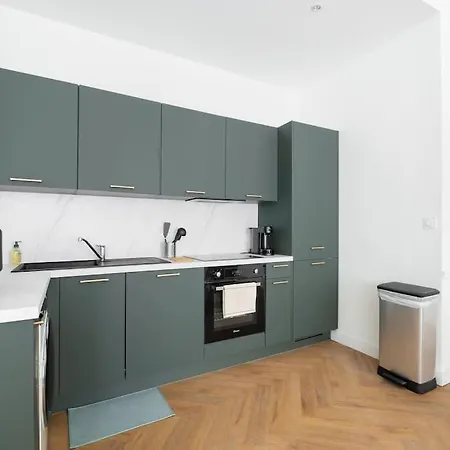 La Canopee, 100 M Place Comedie & Gare st-roch Apartamento