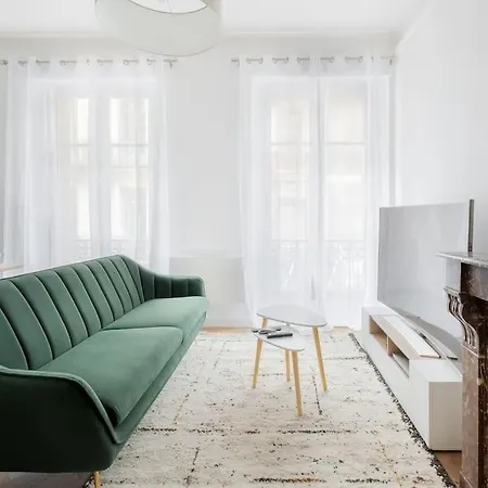 La Canopee, 100 M Place Comedie & Gare st-roch Apartamento